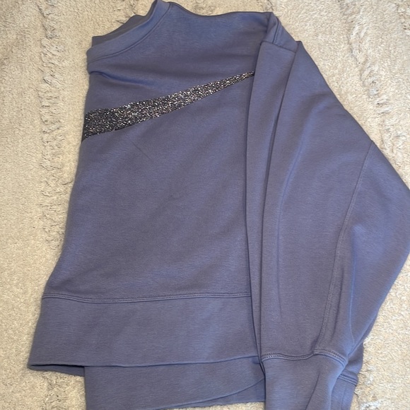 PURPLE CROPPED NIKE SWEATSHIRT - Picture 4 of 4
